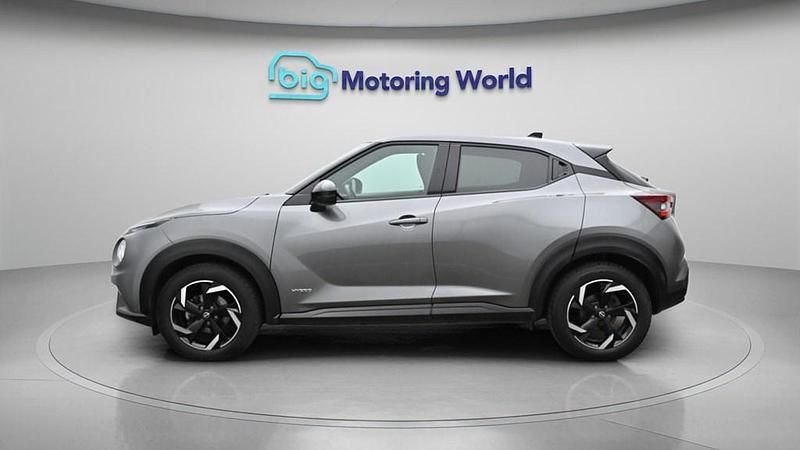 Used Nissan Juke N-Connecta 143 HP (105 kW) 2023 Grey SUV