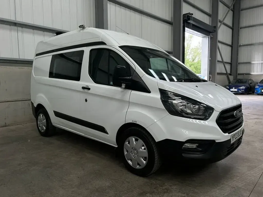 Used Ford Transit Custom 105 HP (77 kW) 2023 White Van