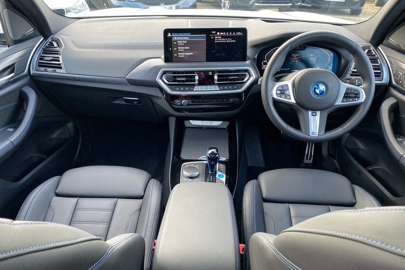 Used BMW iX3 M Sport 210 kW (286 HP) 2022 White SUV