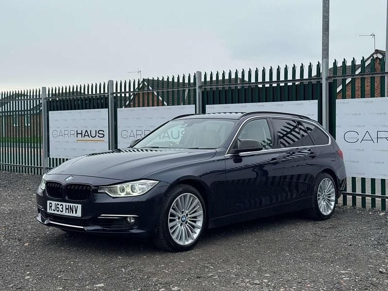 Used BMW 330 Luxury Line 258 HP (189 kW) 2013 Blue Estate