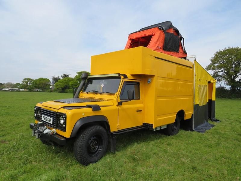 Used Land Rover Defender 90 HP (66 kW) 1997 White SUV