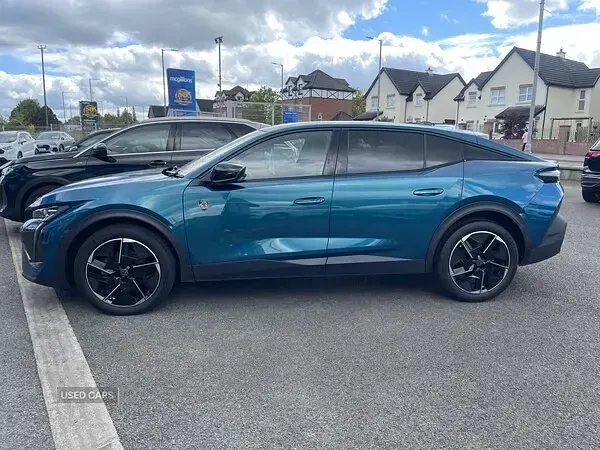 Usado Peugeot 408 GTi 130 CV (95 kW) 2024 Azul SUV