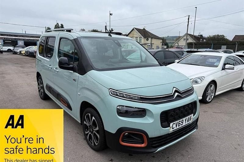 Green Used 2019 Citroën Berlingo XTR MPV | £10,495 (Super price) - Image 1/1