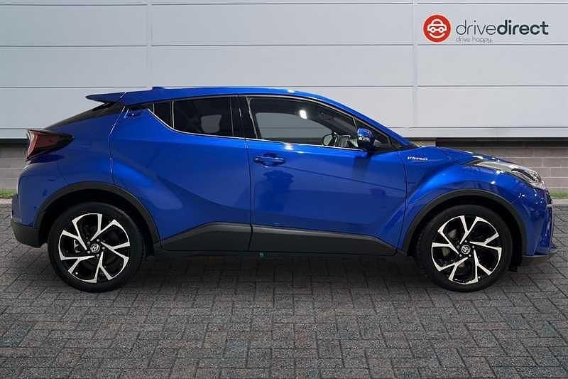 Usado Toyota C-HR Design 122 HP (89 kW) 2021 Azul SUV