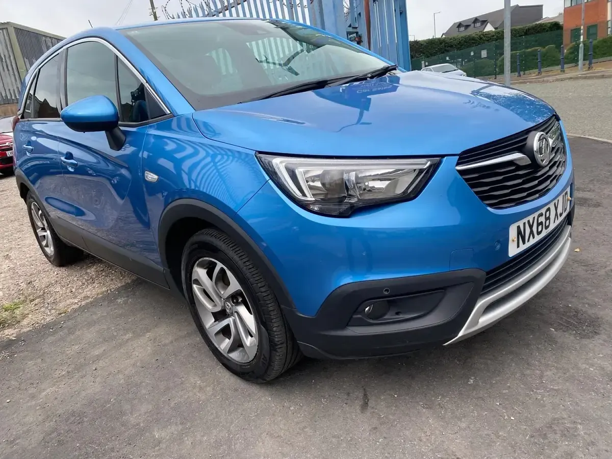 Used Vauxhall Crossland X 2018 Blue SUV