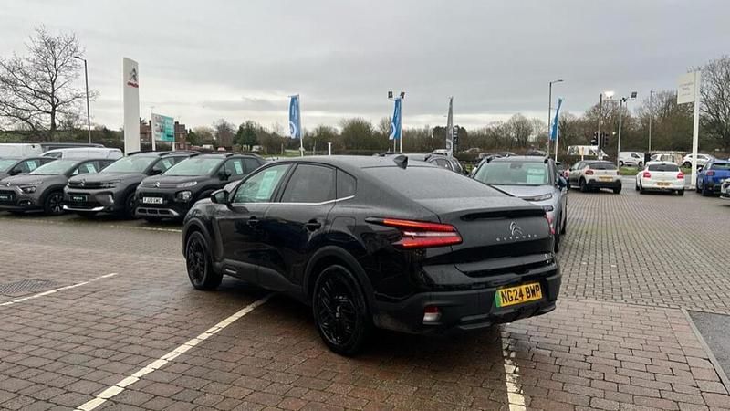 Used Citroën e-C4 98 kW (134 HP) 2024 Black SUV