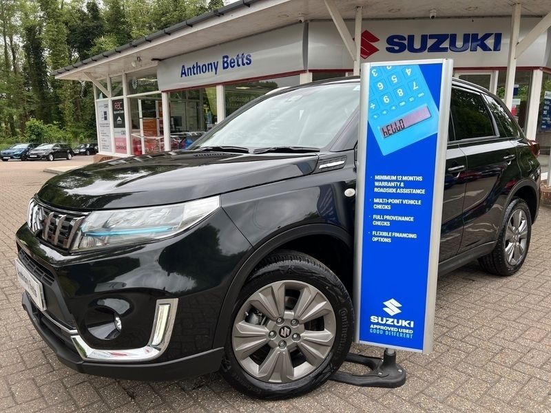 Used 2024 Suzuki Vitara SZ-T SUV | £20,899 (A bit pricey) - Image 1/2