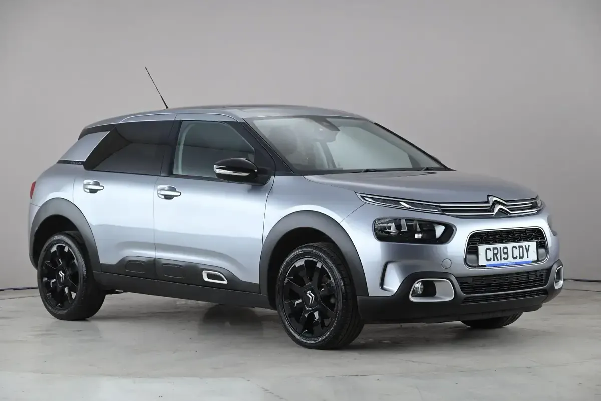 Used Citroën C4 Cactus Flair 99 HP (72 kW) 2018 Hatchback