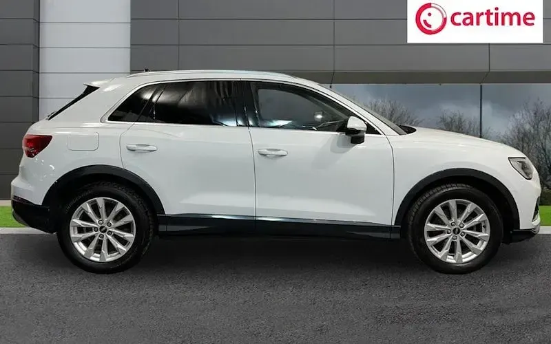 Used Audi Q3 Sport 150 HP (110 kW) 2026 SUV