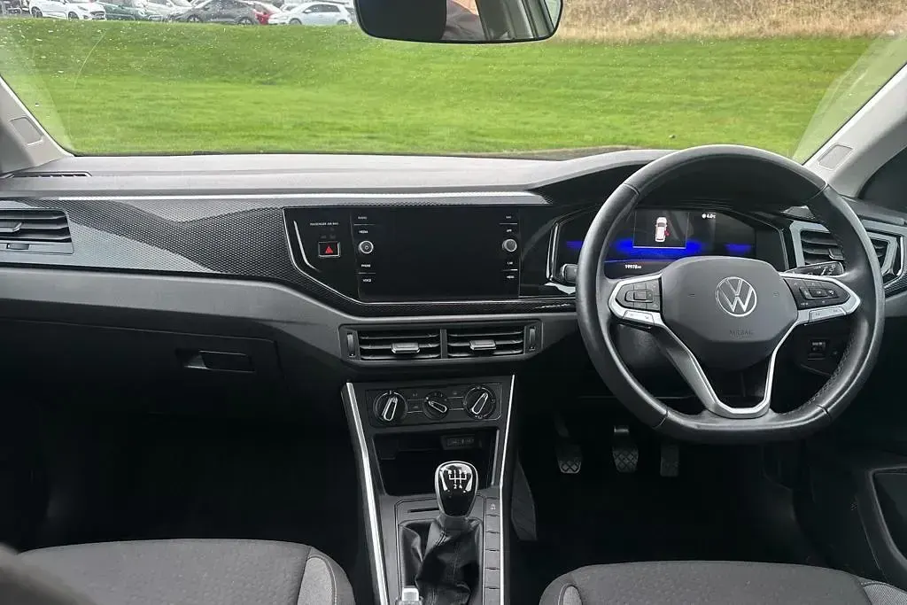 Used VW Polo S 95 HP (69 kW) 2024 Grey Hatchback