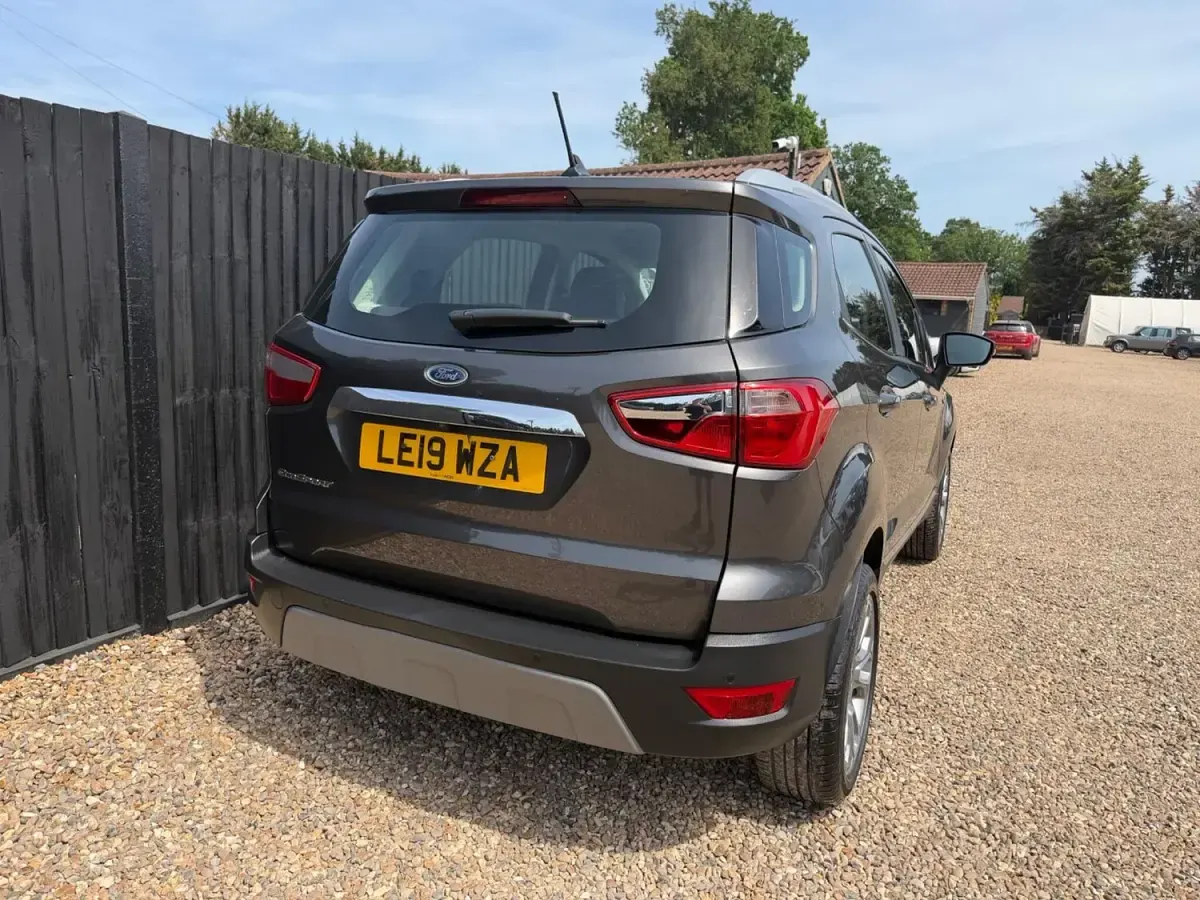 Used Ford Ecosport Titanium 125 HP (91 kW) 2019 Grey SUV