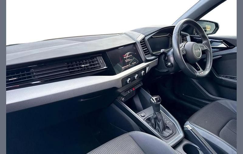 Used Audi A1 S-Line 94 HP (69 kW) 2023 Black SUV