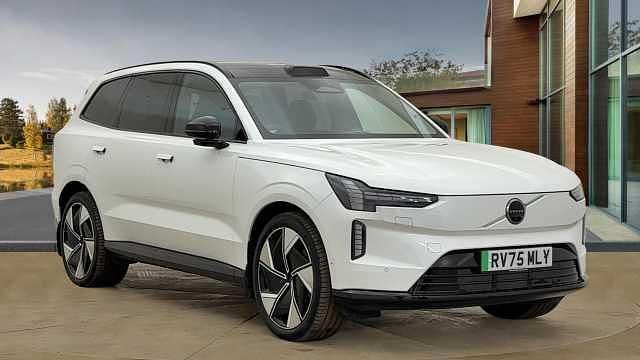New 2025 Volvo EX90 Ultra SUV | £70,980 (Good price) - Image 1/4
