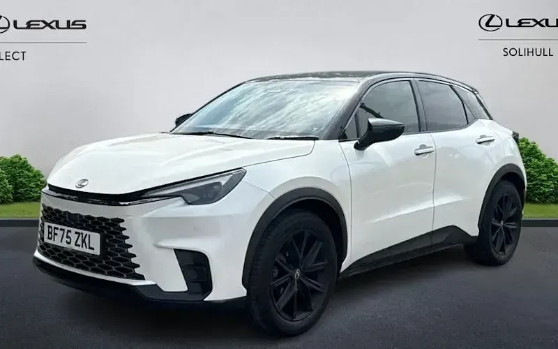 Used Lexus LBX 136 HP (100 kW) 2026 SUV