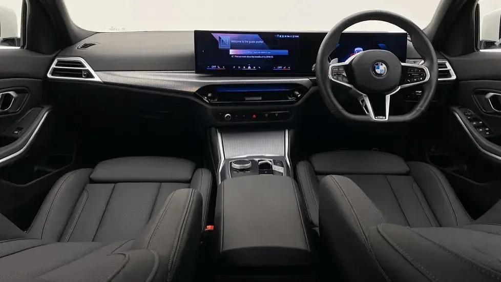 Used BMW 320 M Sport 181 HP (133 kW) 2025 White Estate