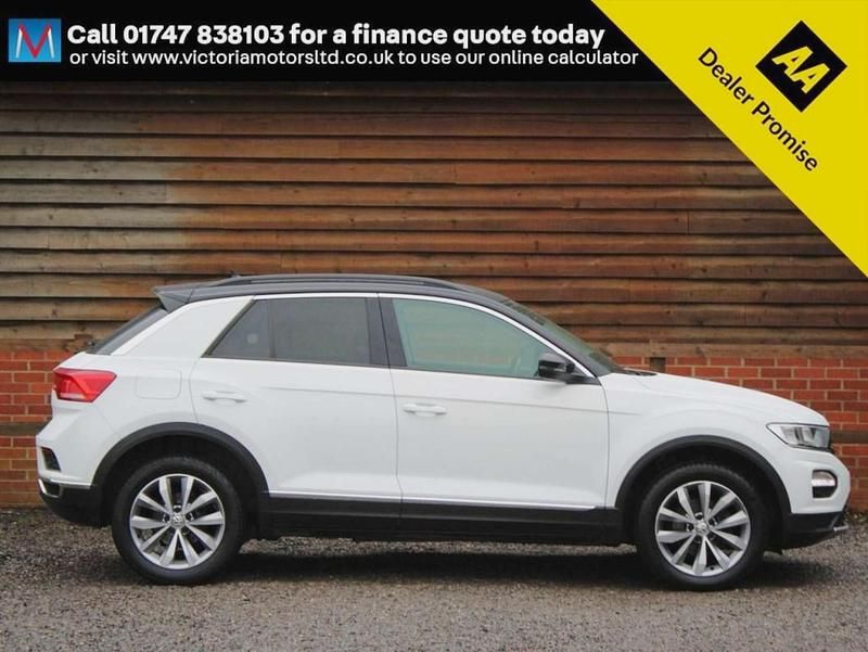 Used VW T-Roc Design 115 HP (84 kW) 2019 White SUV