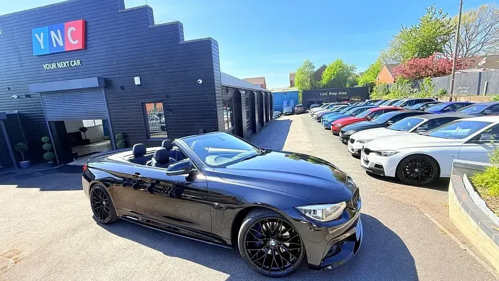 Usado BMW 420 M Sport 2020 Negro Descapotable