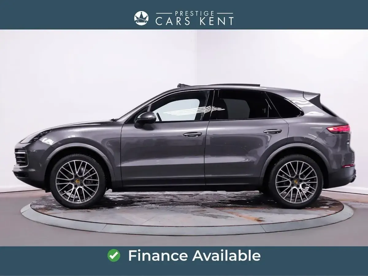 Usado Porsche Cayenne 340 HP (250 kW) 2021 Cinzento SUV