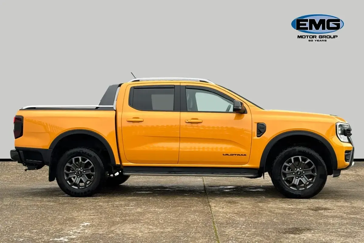 Begagnad Ford Ranger Wildtrack 202 HK (148 kW) 2024 Orange Pickup