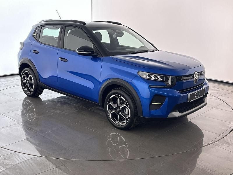 Black New 2025 Citroën C3 Hatchback | £15,990 (Good price) - Image 1/4