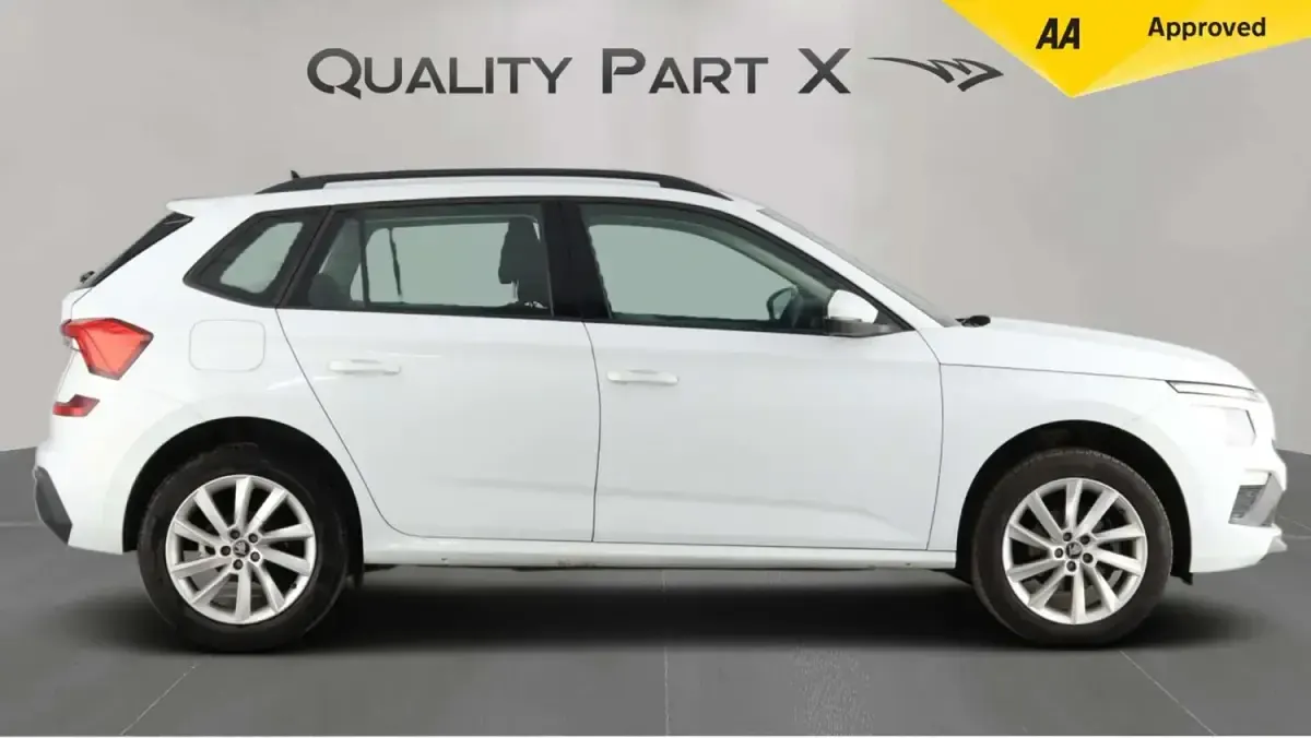 Used Skoda Kamiq SE 116 HP (85 kW) 2025 White SUV