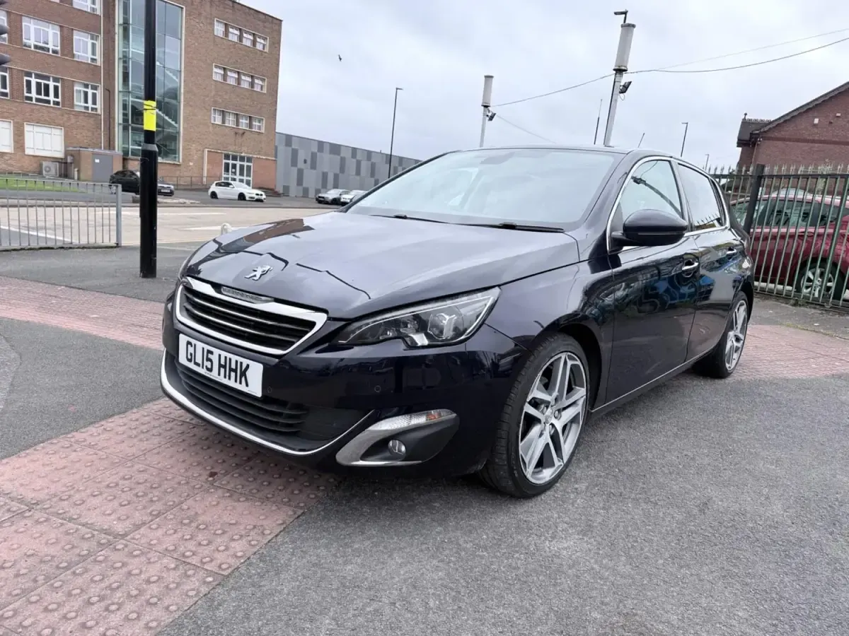 Używany Peugeot 308 S 130 KM (95 kW) 2015 Niebieski Hatchback