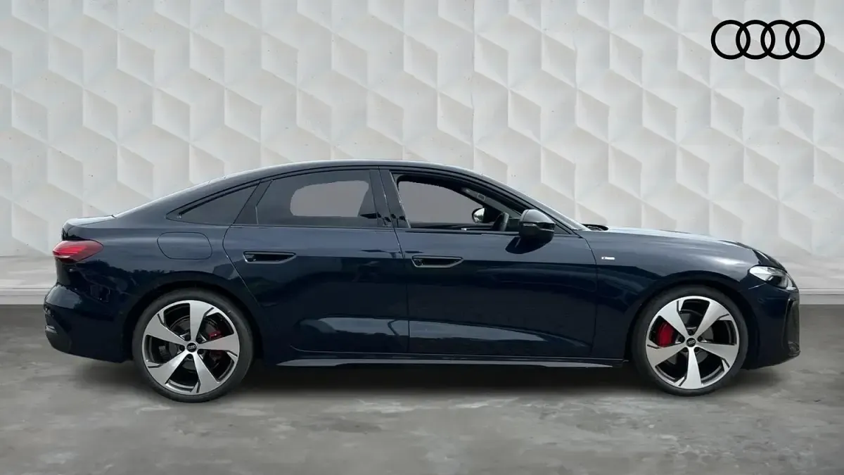 Used Audi A5 2025 Firmament blue Hatchback