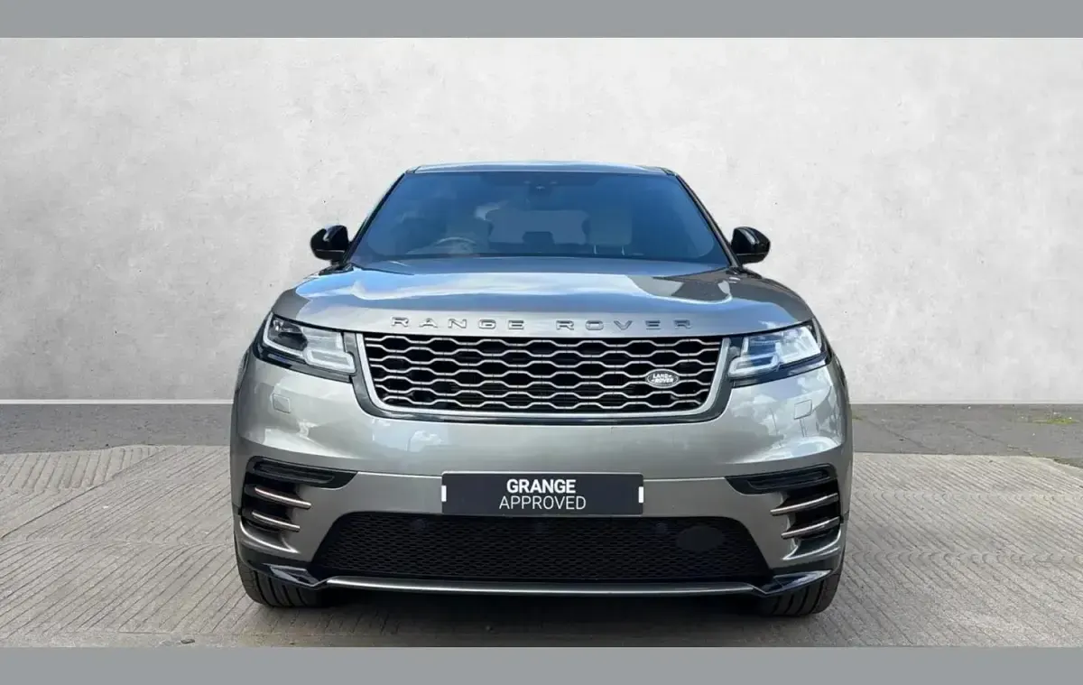 Used Land Rover Range Rover Velar HSE Dynamic 240 HP (176 kW) 2019 Silver SUV