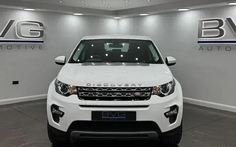 Used Land Rover Discovery 5 SE 241 HP (177 kW) 2019 SUV