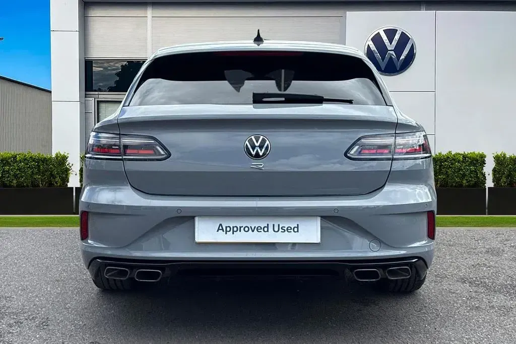 Used VW Arteon R 320 HP (235 kW) 2023 Grey Estate