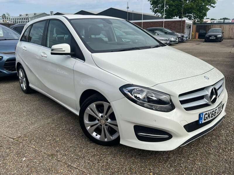 White Used 2016 Mercedes B220 MPV | £10,597 (Fair price) - Image 1/4
