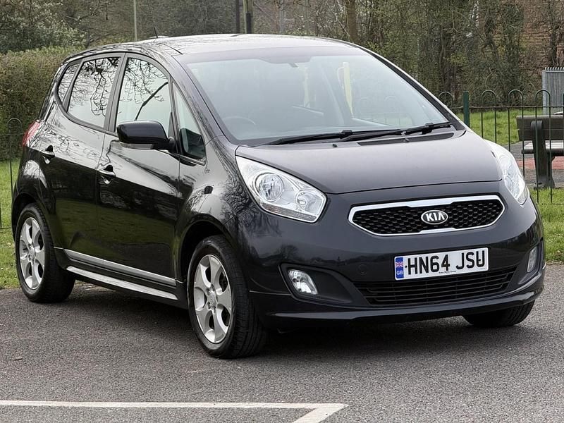 Used Kia Venga 125 HP (91 kW) 2014 Black Hatchback