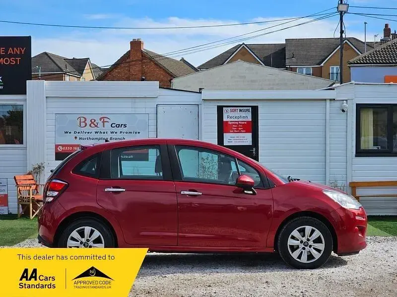 Used Citroën C3 VTR Sport 2013 Red Hatchback
