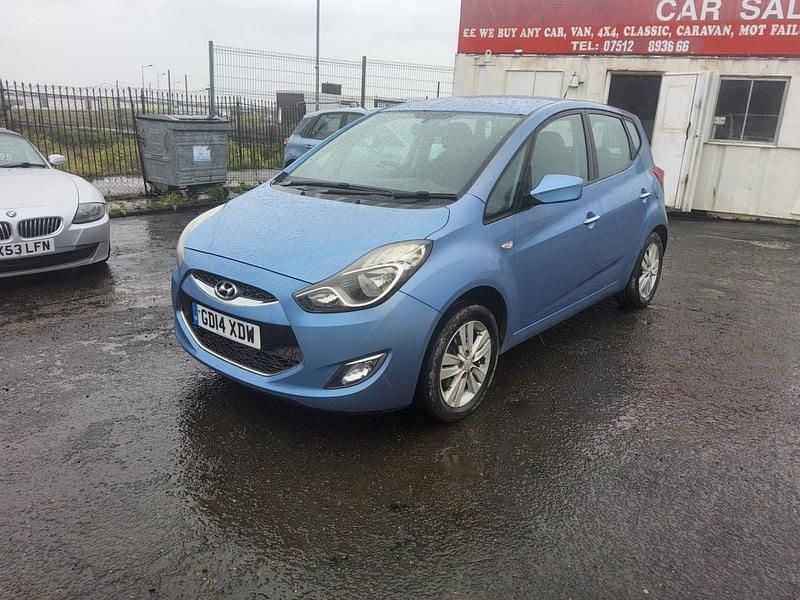 Used Hyundai ix20 Active 90 HP (66 kW) 2014 Blue Hatchback