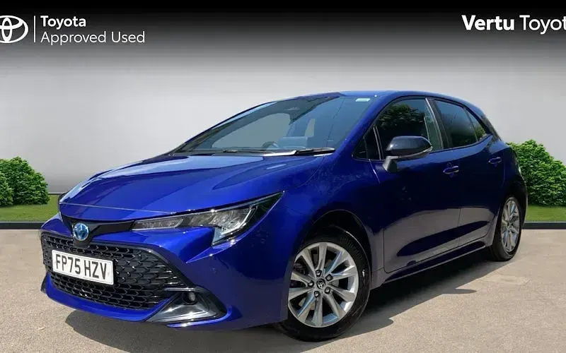 Used Toyota Corolla 178 HP (130 kW) 2026 Hatchback