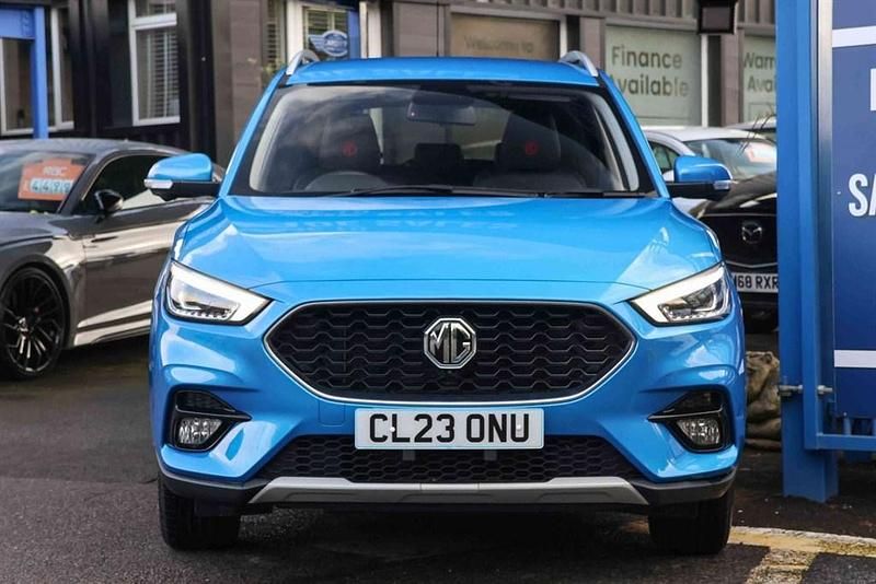 Usado MG ZS Exclusive 106 HP (77 kW) 2023 Azul SUV