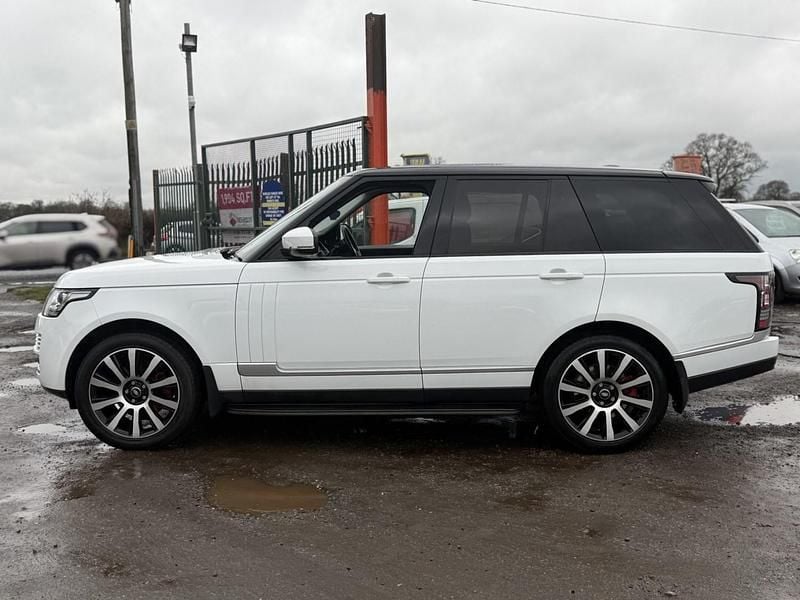 Used Land Rover Range Rover Vogue 2014 White SUV