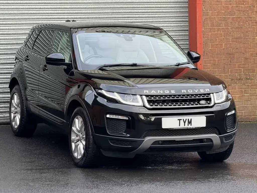 Used Land Rover Range Rover evoque SE 180 HP (132 kW) 2017 Black SUV