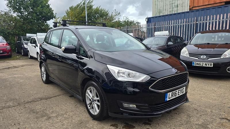 Used Ford Grand C-Max Zetec 120 HP (88 kW) 2016 Black MPV