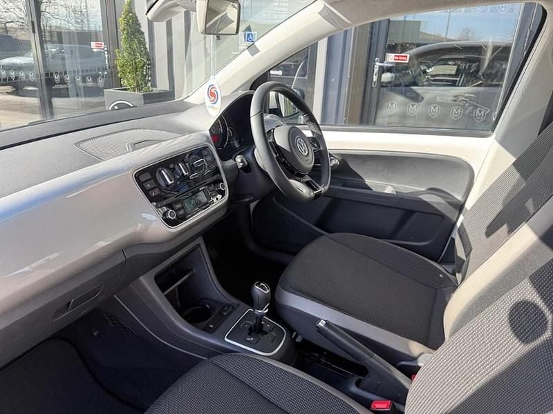 Begagnad VW up! high up! 2013 Halvkombi