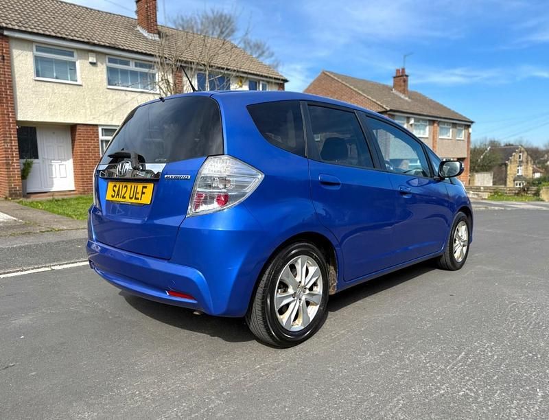 Used Honda Jazz Hybrid 102 HP (75 kW) 2012 Blue Hatchback