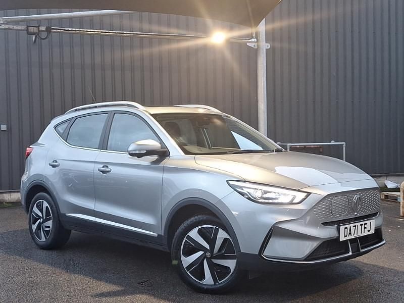 Silver Used 2022 MG ZS Exclusive Hatchback | £14,698 (Expensive) - Image 1/4