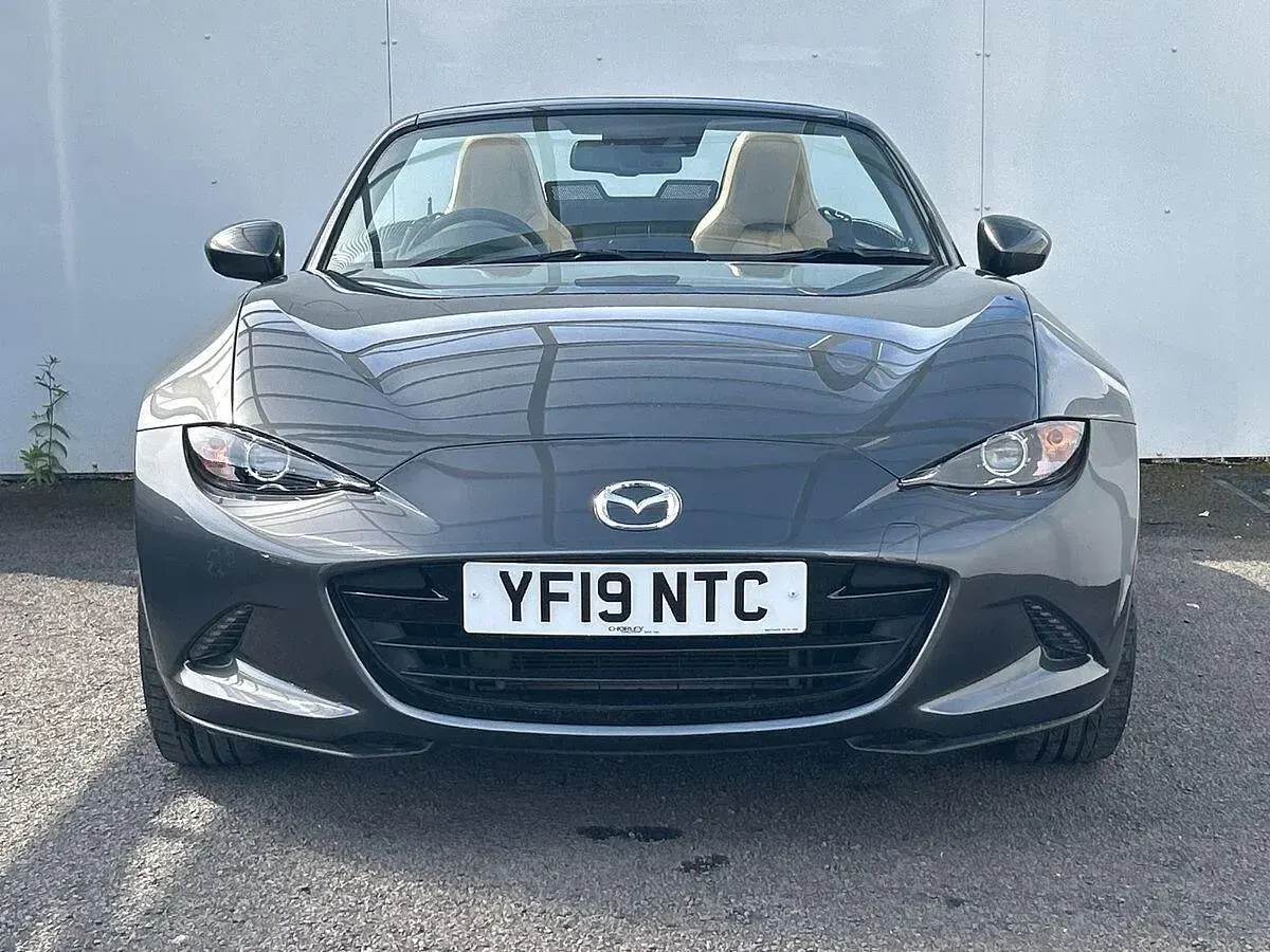 Used Mazda MX5 Inclusive 184 HP (135 kW) 2019 Grey Cabriolet