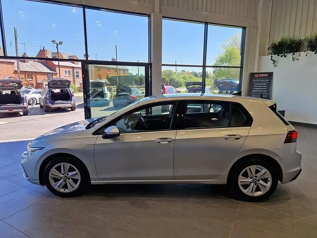 Used VW Golf VIII S 115 HP (84 kW) 2023 Silver Hatchback