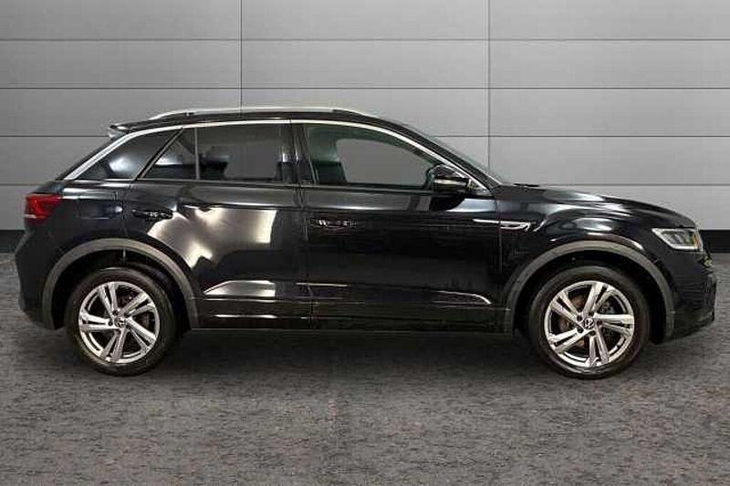 Used VW T-Roc R-line 150 HP (110 kW) 2023 Black SUV