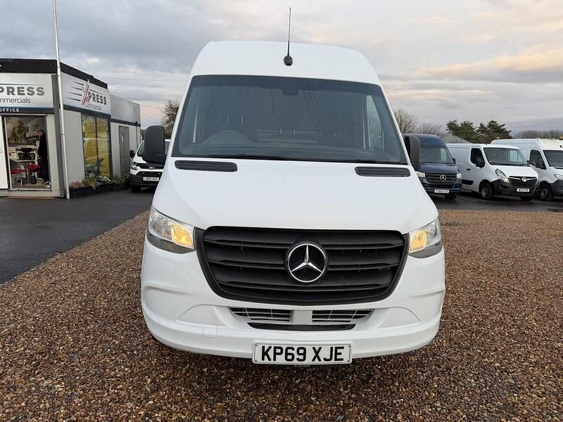 Used Mercedes Sprinter 163 HP (119 kW) 2019 White Van