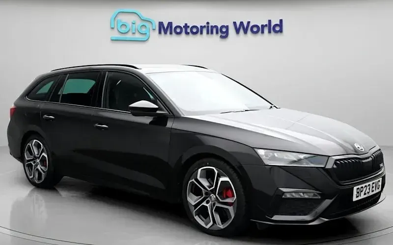 Używany Skoda Octavia vRS 200 KM (147 kW) 2023 Kombi