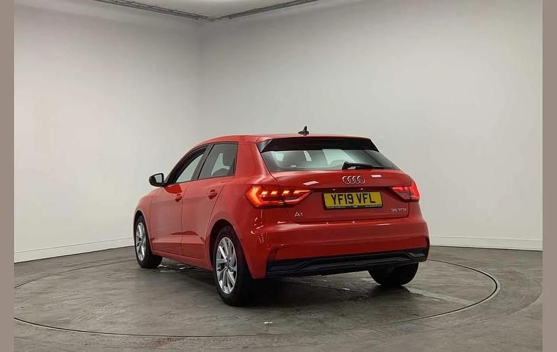 Usado Audi A1 Sport 147 HP (108 kW) 2019 Vermelho SUV