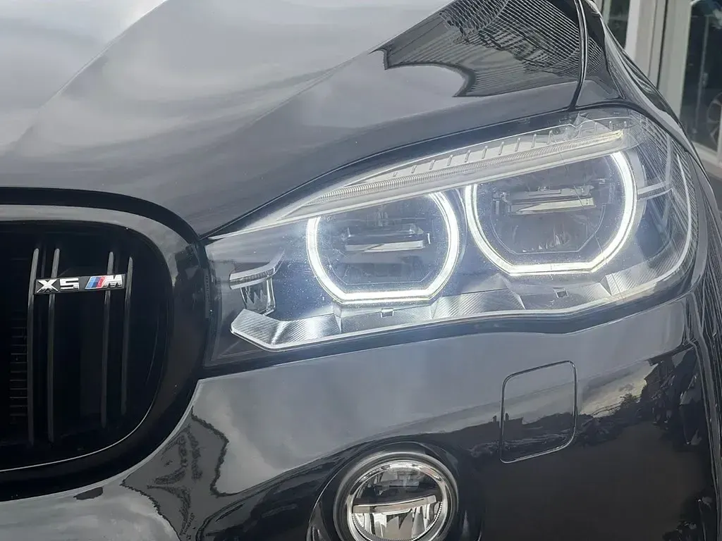 Used BMW X5 M 575 HP (422 kW) 2017 Sapphire black SUV