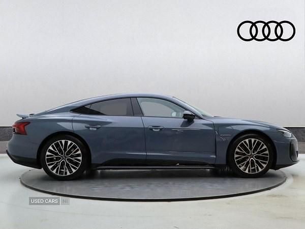 Second-hand Audi e-tron GT quattro 434 kW (591 CP) 2025 Gri Berlinǎ